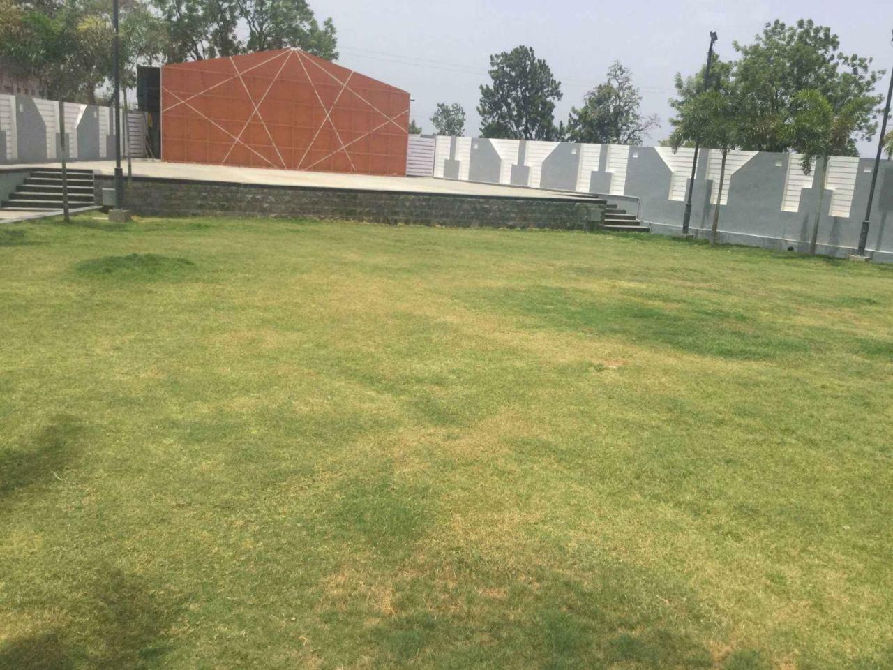 Sai Krupa Lawn And Regency, Buldhana Exteriör bild